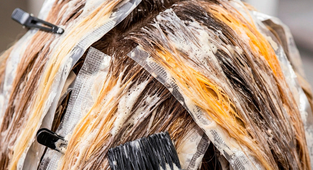 Gradual Lightening vs. Extreme Bleaching: Protecting Hair Fiber Integrity