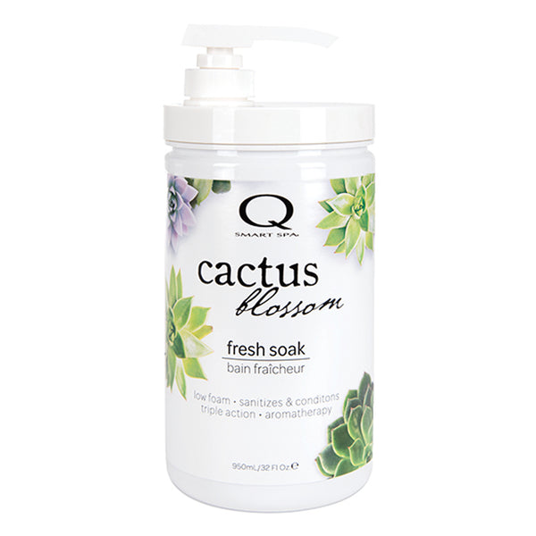 Bottle of  Smart Spa Cactus Blossom Fresh Soak 