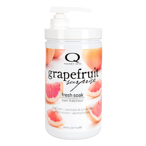 Bottle of  Smart Spa Grapefruit Surprise Fresh Soak 
