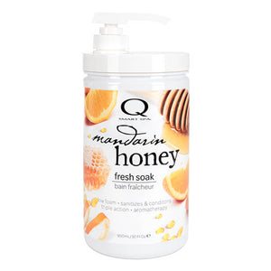 Bottle of  Smart Spa Mandarin Honey Fresh Soak 